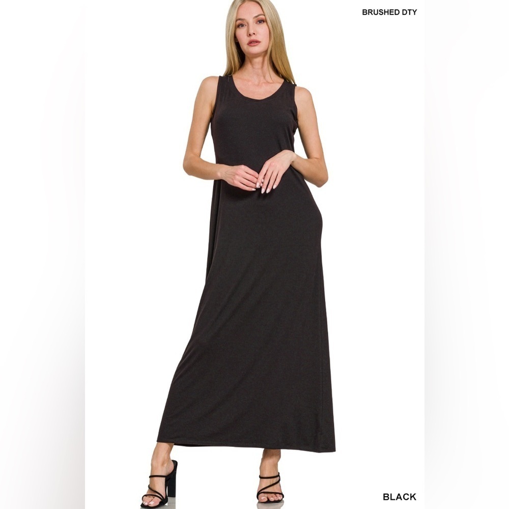 🆕 Zenana SLEEVELESS FLARED SCOOP NECK MAXI DRESS
